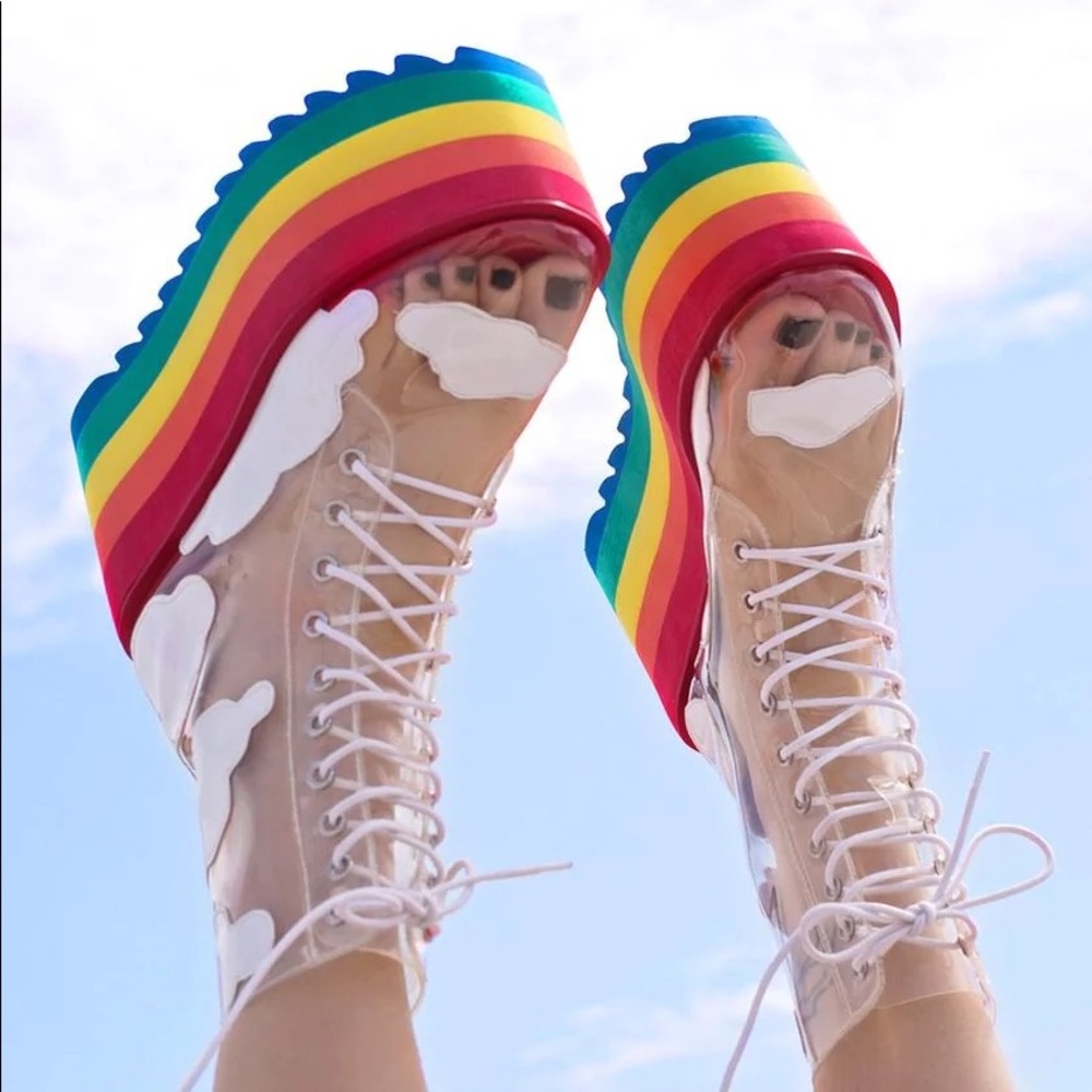 Dolls Kill/Current Mood Happy Daze Platforms
